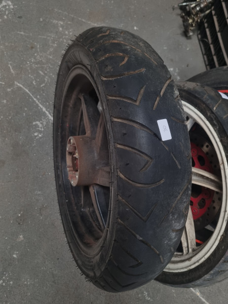 Rosa Traseira com Pneu 140/70-17 Renovati - Cod 30