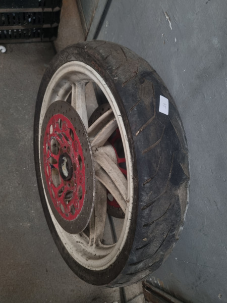 Roda Dianteira Comet 250cc Com 2 Discos e Pneu Careca 110/70-70 Magsport - Cod 29